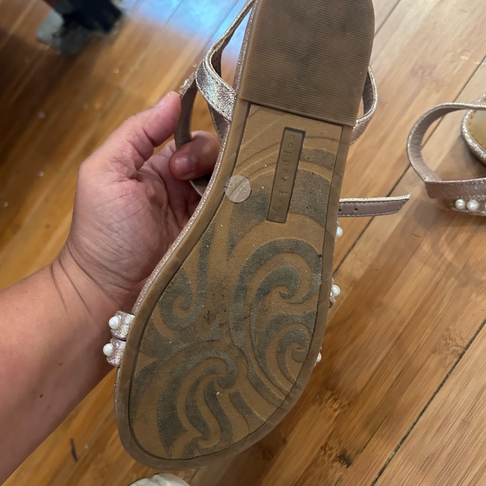 COPPER KEY SANDALS - Picture 4 of 6